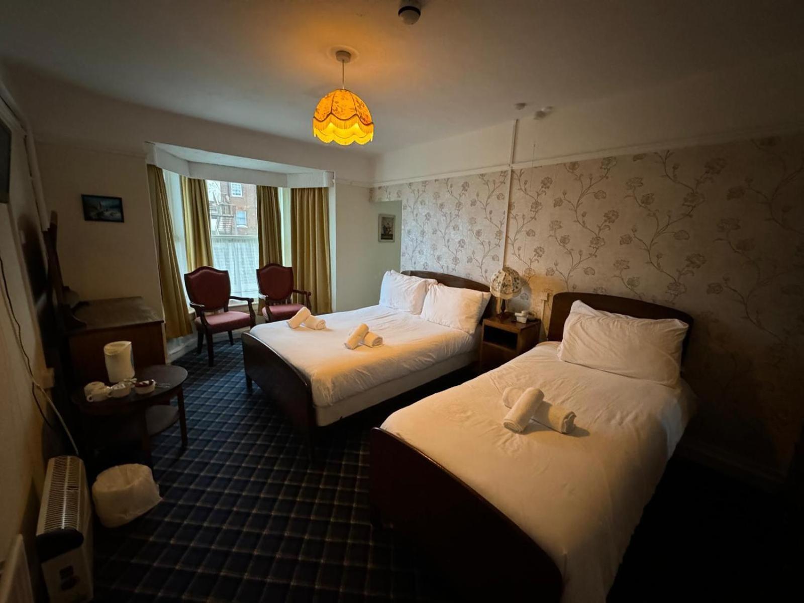 Royal Hotel Great Yarmouth Bagian luar foto