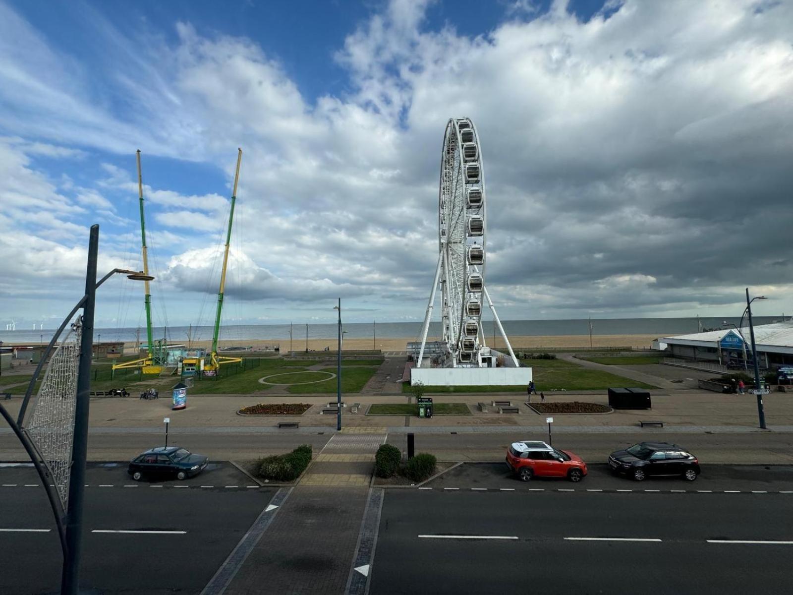 Royal Hotel Great Yarmouth Bagian luar foto