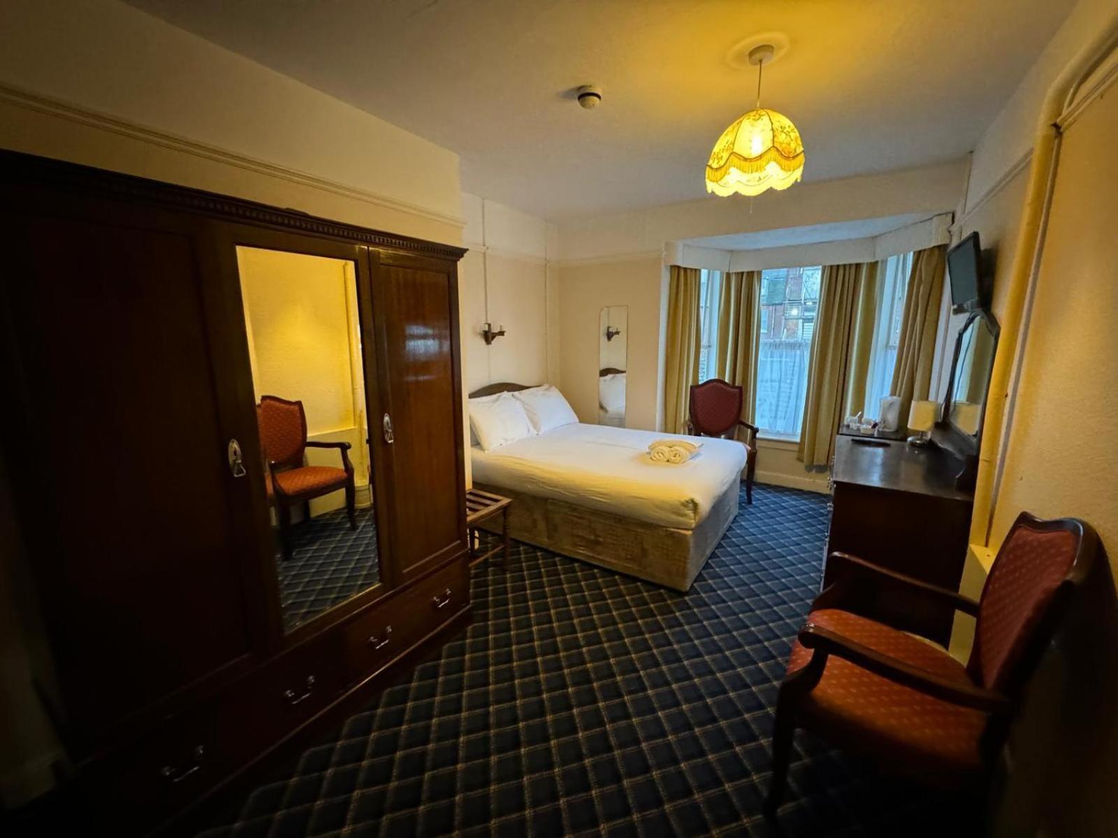 Royal Hotel Great Yarmouth Bagian luar foto