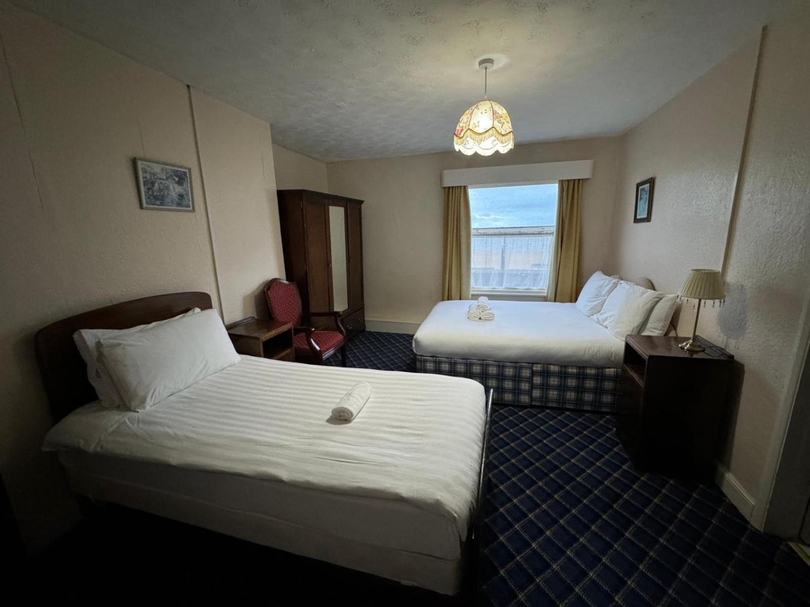 Royal Hotel Great Yarmouth Bagian luar foto