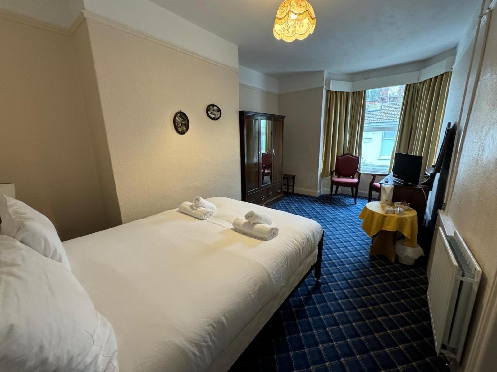 Royal Hotel Great Yarmouth Bagian luar foto