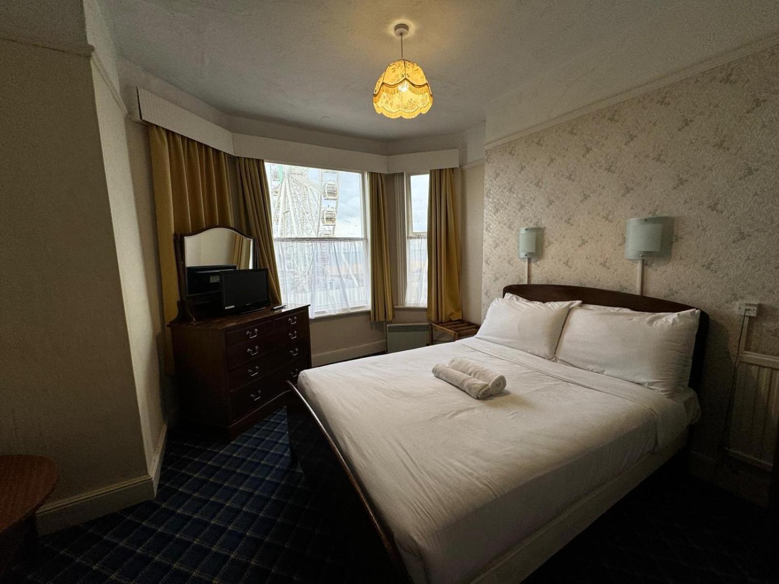 Royal Hotel Great Yarmouth Bagian luar foto