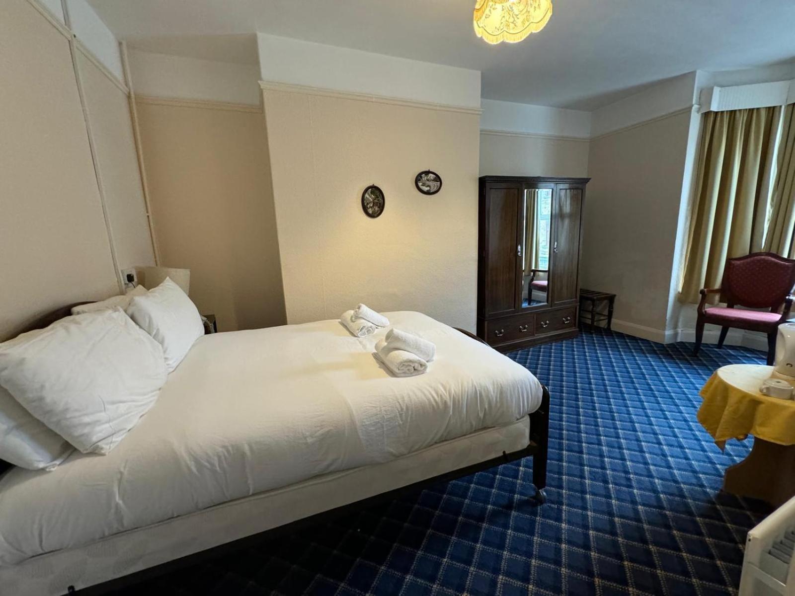 Royal Hotel Great Yarmouth Bagian luar foto
